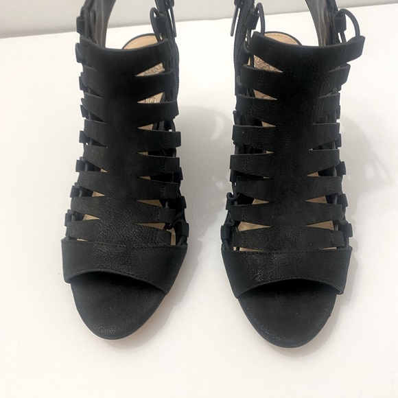 NEW!  Vince Camuto Eliaz 7.5  black Caged Peep Toe Heel with Zipper - Picture 8 of 16